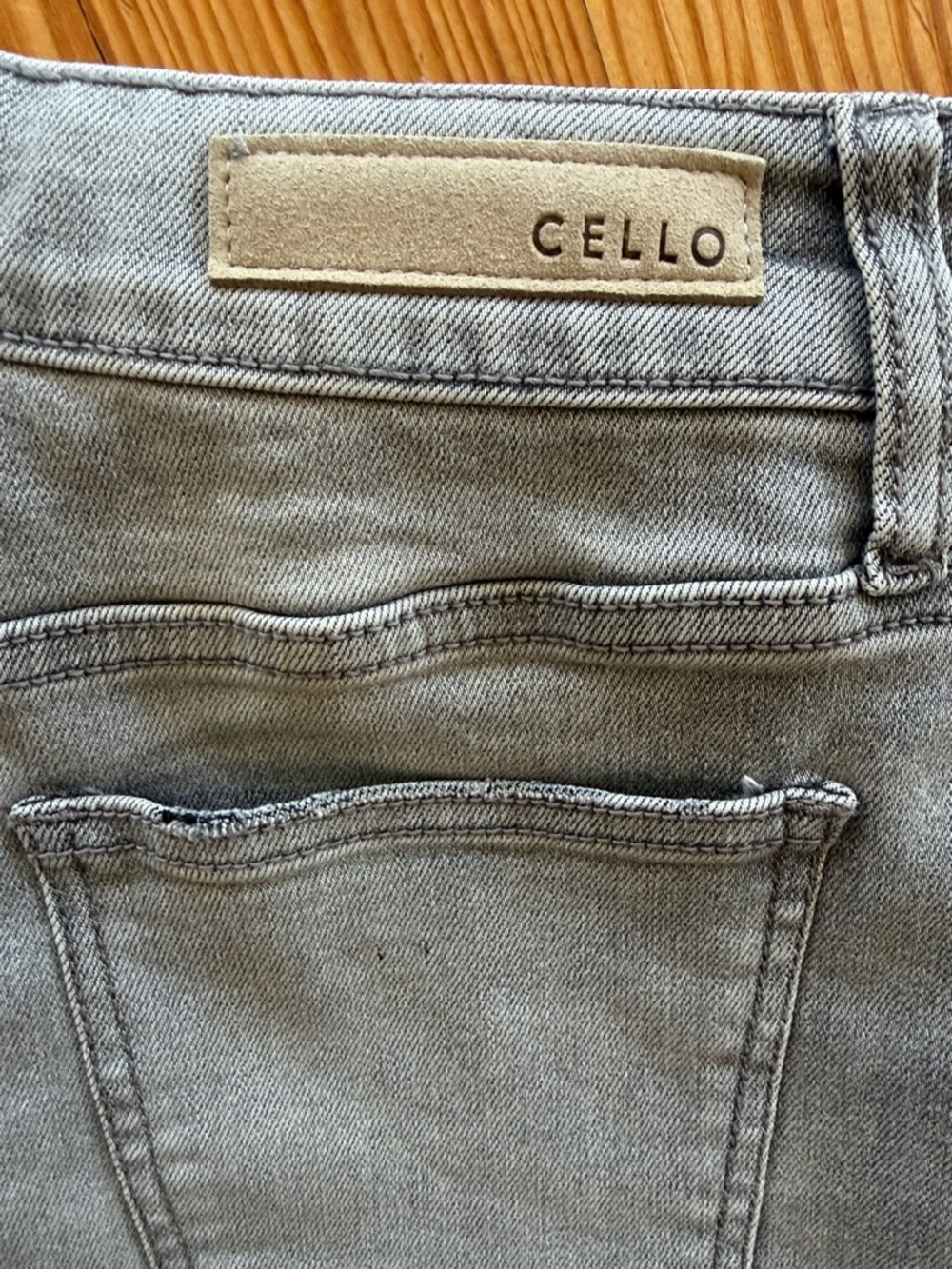 Cello Light Gray Wide-Leg Flare Jeans